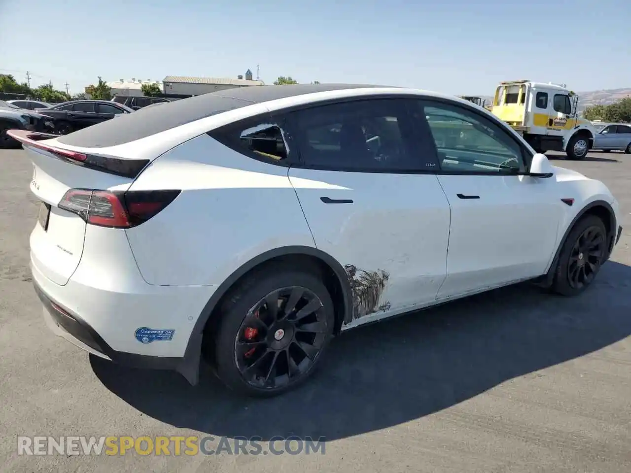 3 Фотография поврежденного автомобиля 5YJYGDEE1MF265155 TESLA MODEL Y 2021