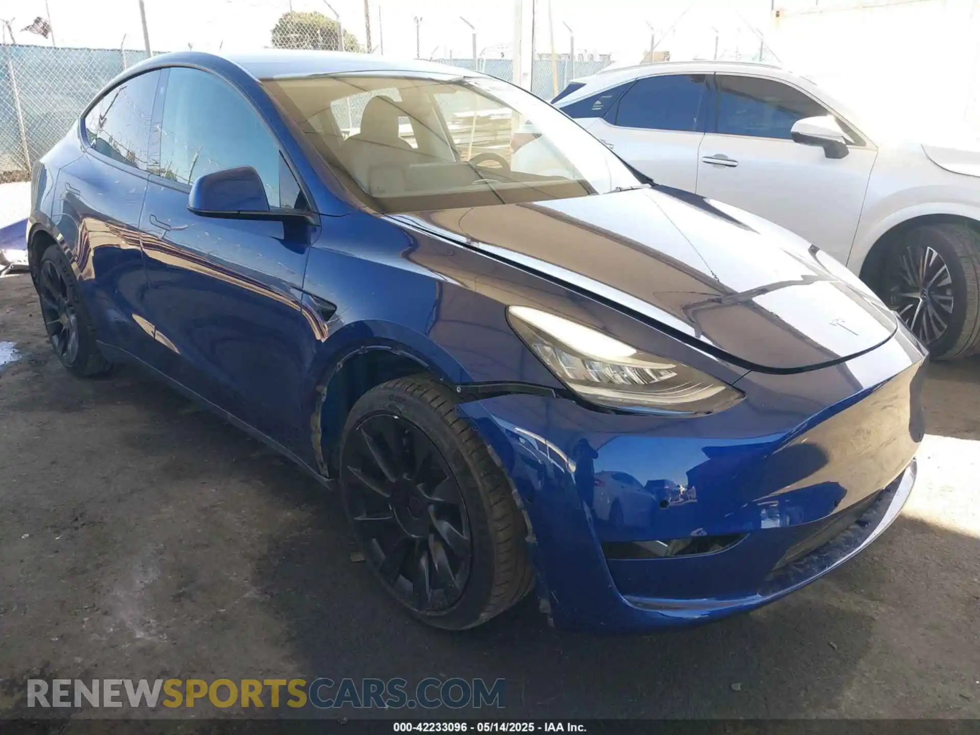 1 Photograph of a damaged car 5YJYGDEE1MF296454 TESLA MODEL Y 2021