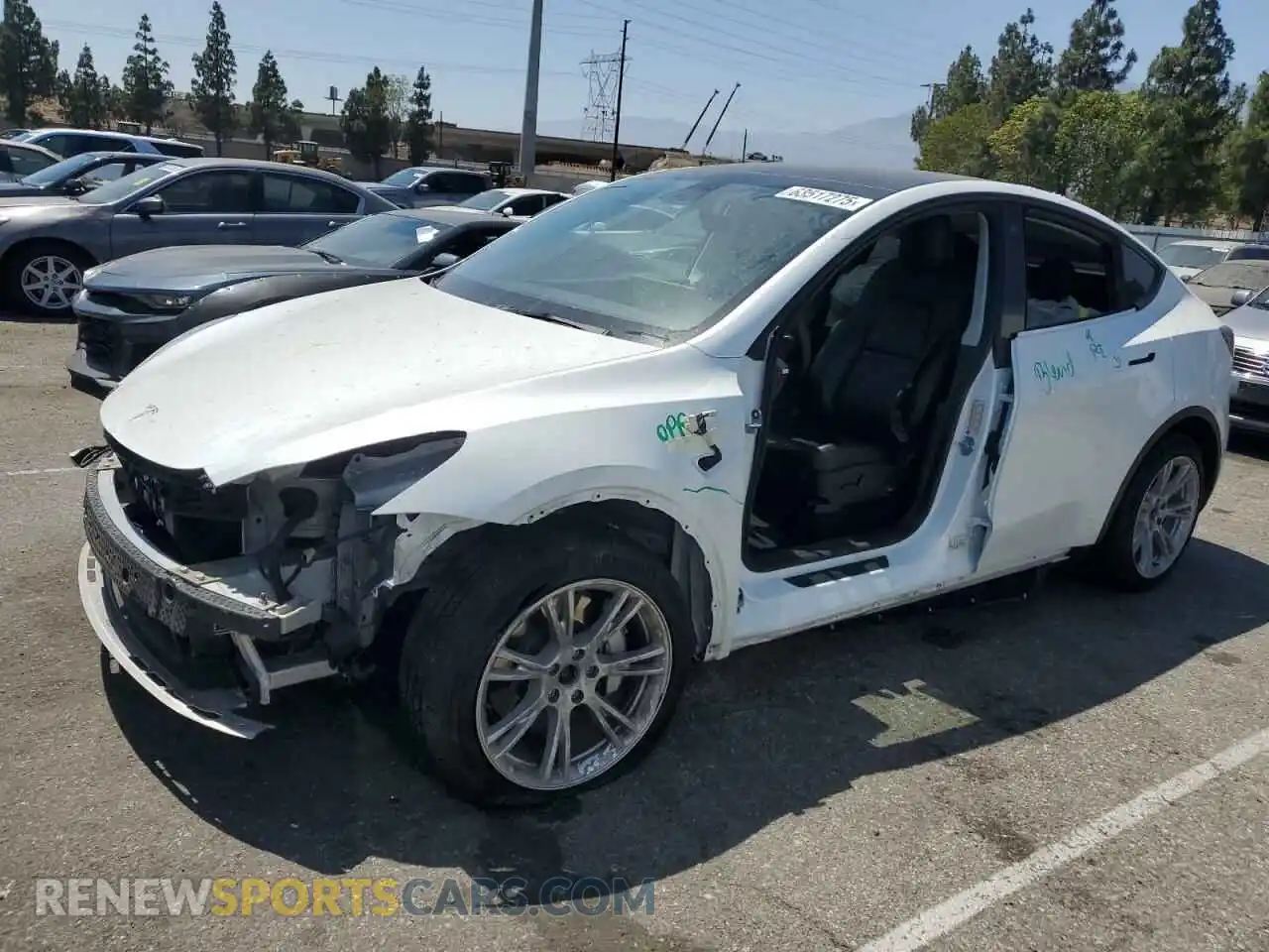 1 Фотография поврежденного автомобиля 5YJYGDEE1MF296776 TESLA MODEL Y 2021