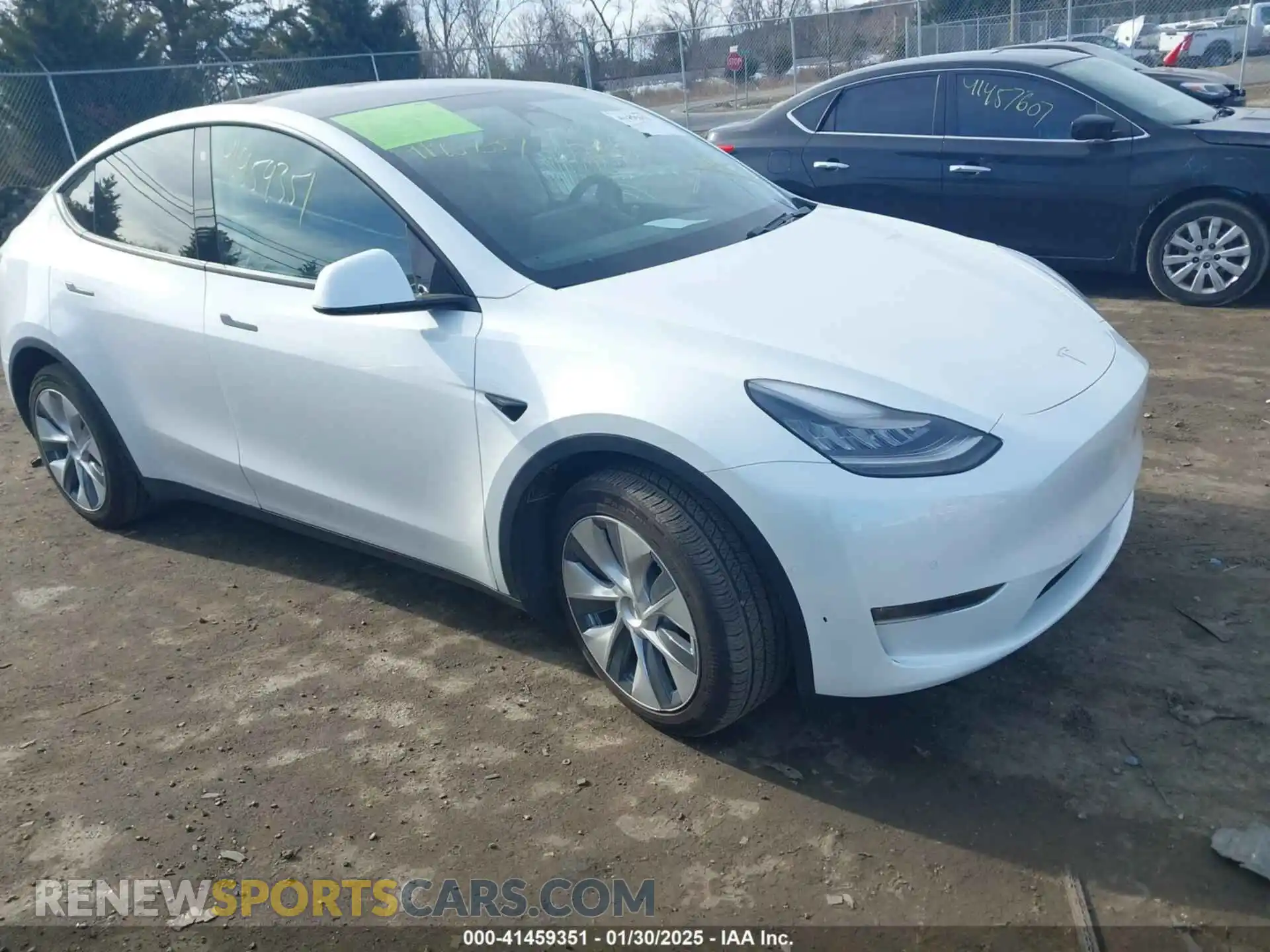 1 Photograph of a damaged car 5YJYGDEE2MF072755 TESLA MODEL Y 2021