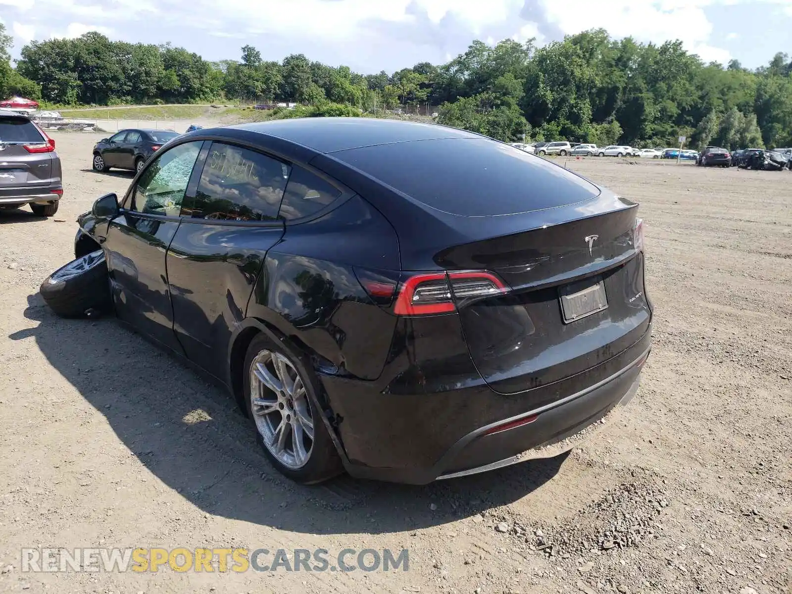 3 fotografías del automóvil dañado 5YJYGDEE2MF086008 TESLA MODEL Y 2021