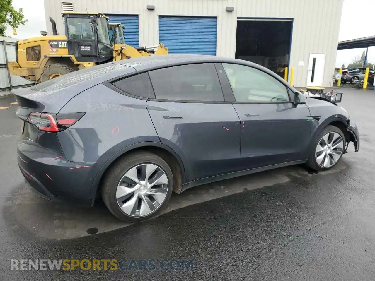 3 Photograph of a damaged car 5YJYGDEE2MF093668 TESLA MODEL Y 2021