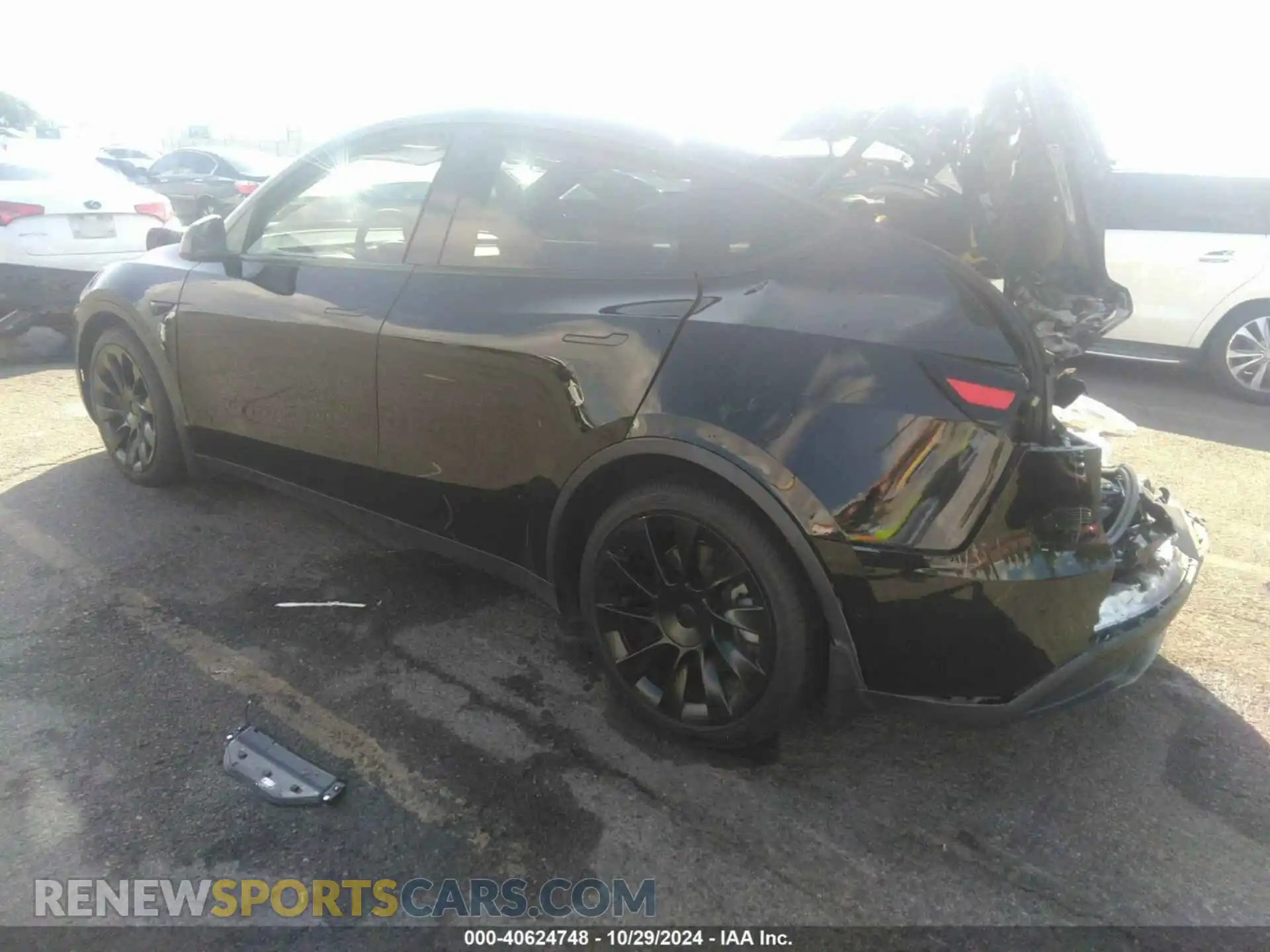3 Photograph of a damaged car 5YJYGDEE2MF097624 TESLA MODEL Y 2021