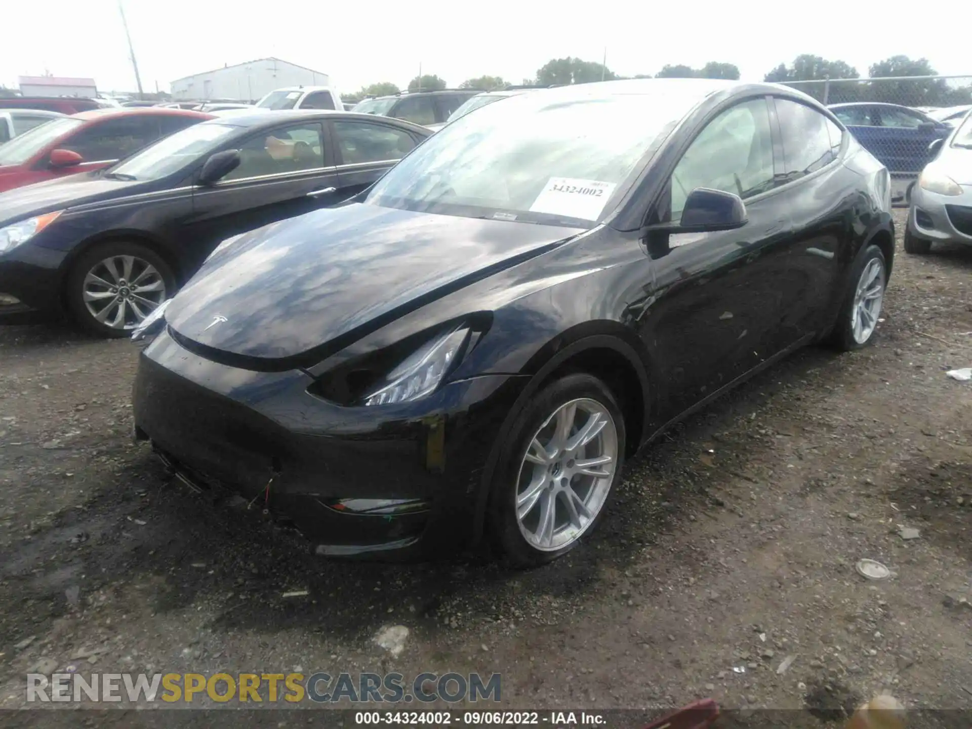2 Photograph of a damaged car 5YJYGDEE2MF108475 TESLA MODEL Y 2021