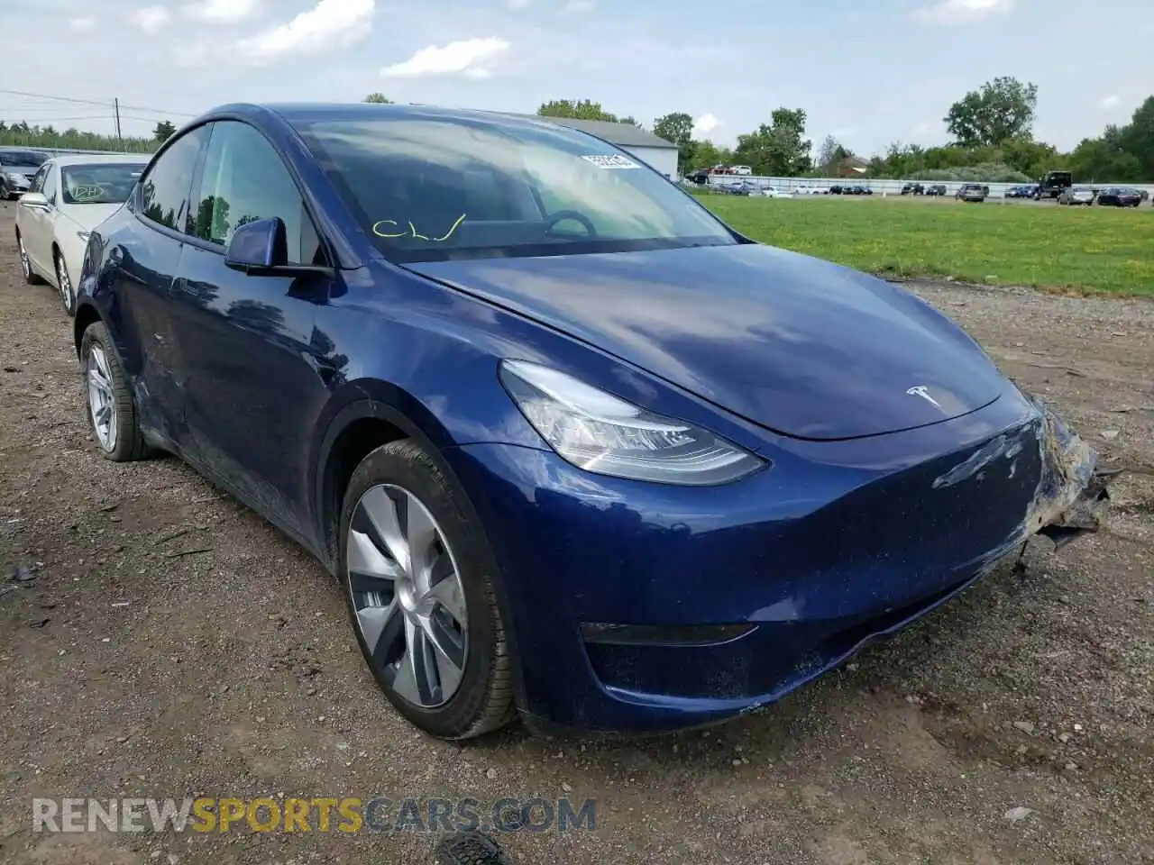1 Photograph of a damaged car 5YJYGDEE2MF140813 TESLA MODEL Y 2021
