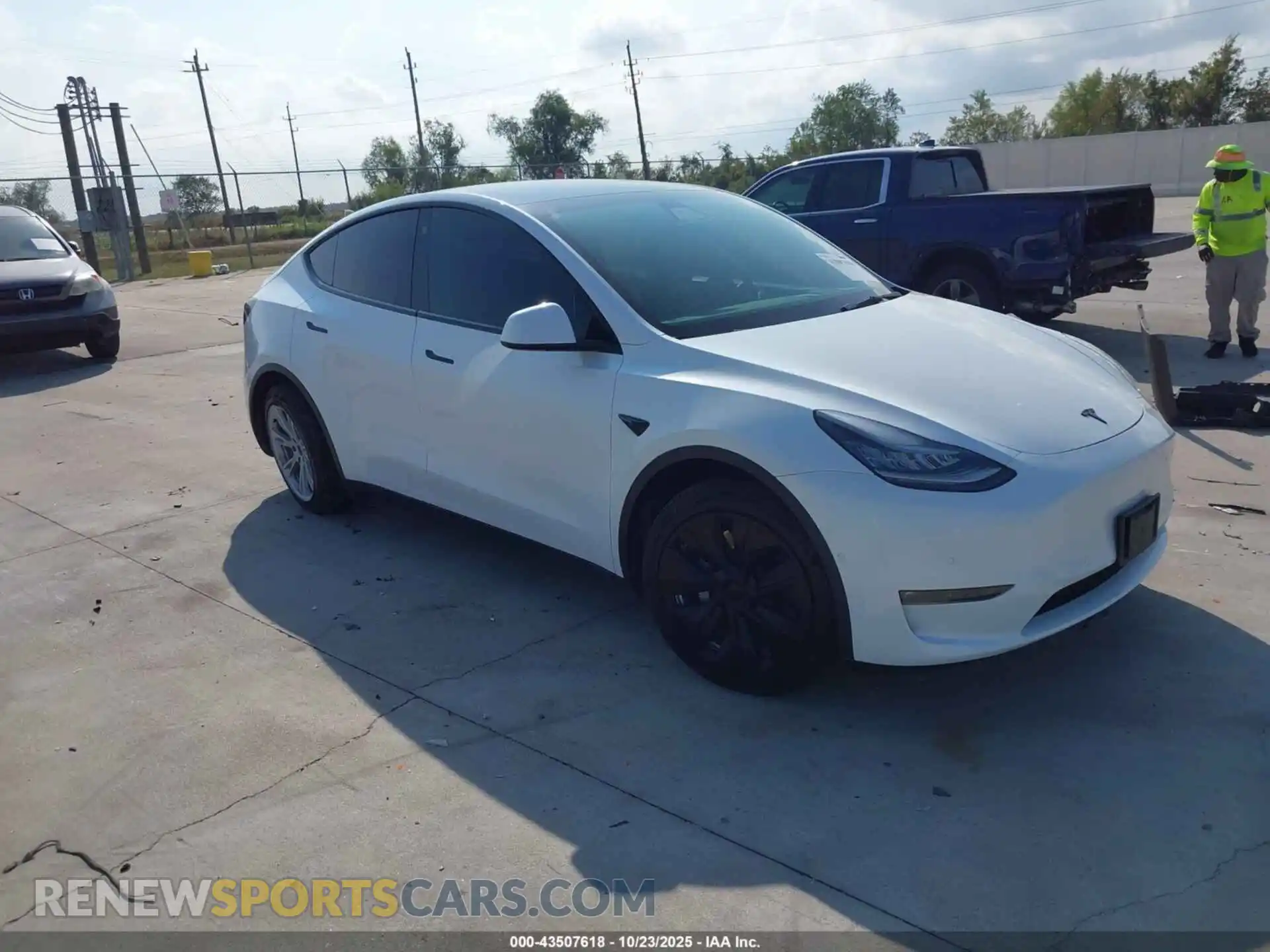 1 Photograph of a damaged car 5YJYGDEE2MF174296 TESLA MODEL Y 2021