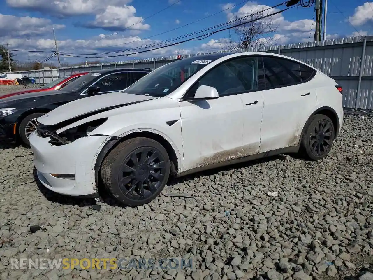 1 Photograph of a damaged car 5YJYGDEE2MF196508 TESLA MODEL Y 2021