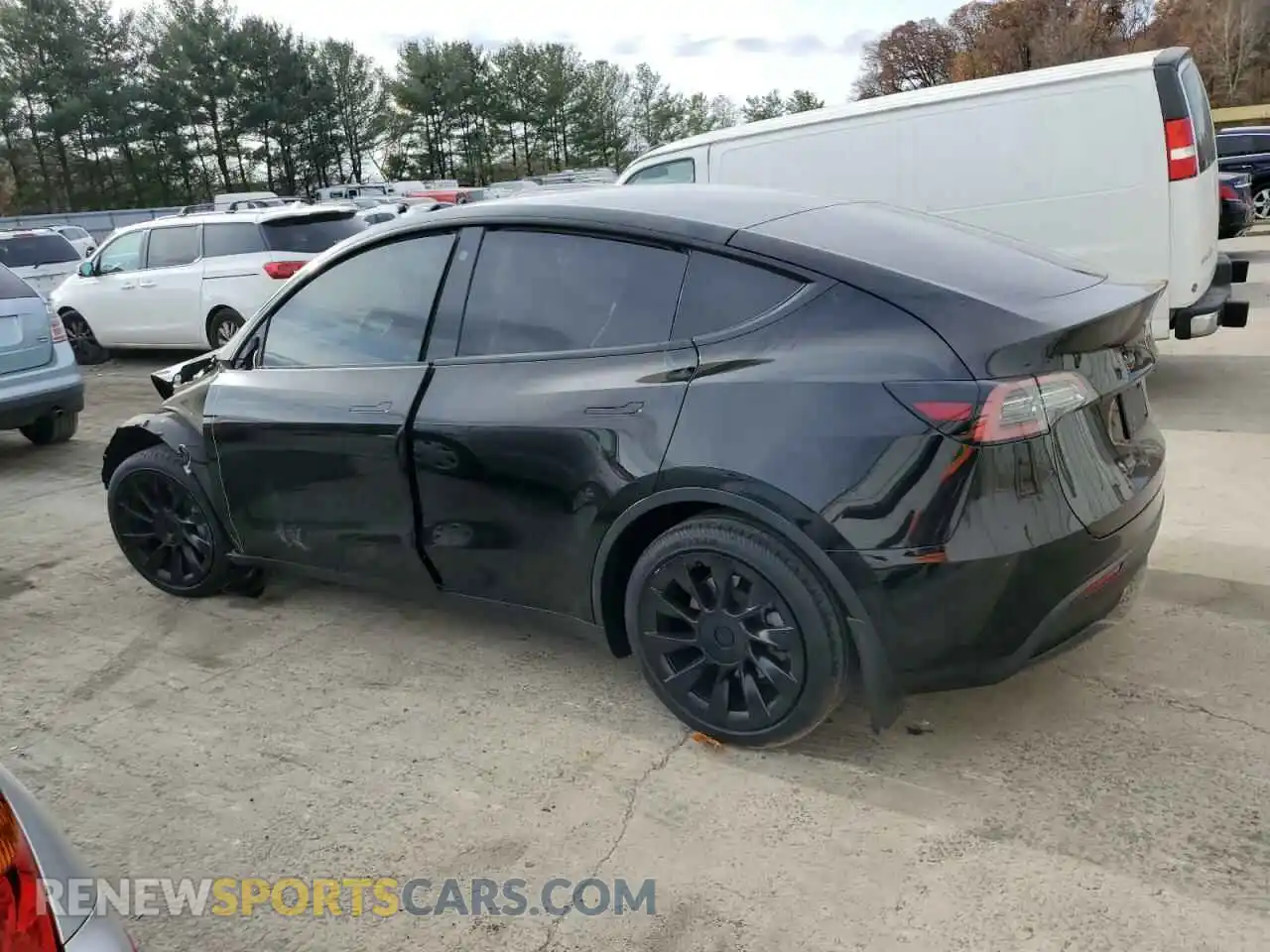 2 Photograph of a damaged car 5YJYGDEE2MF280246 TESLA MODEL Y 2021