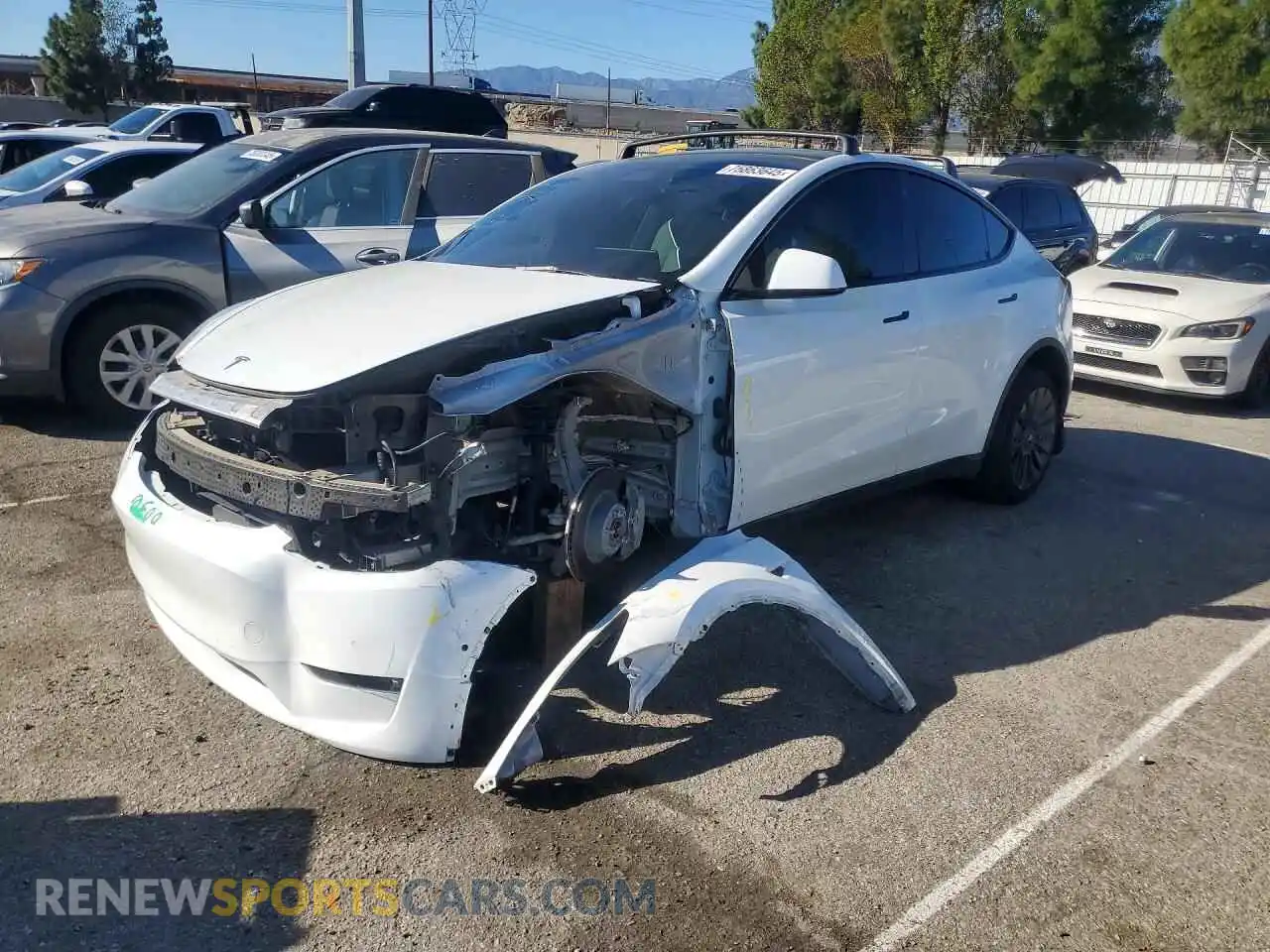 1 Фотография поврежденного автомобиля 5YJYGDEE2MF294292 TESLA MODEL Y 2021