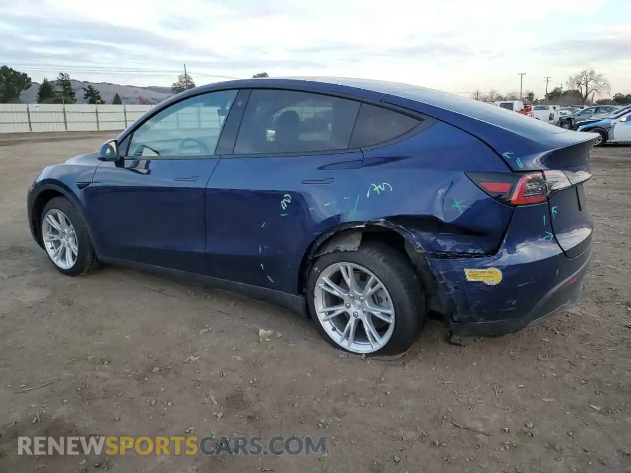 2 Photograph of a damaged car 5YJYGDEE2MF296284 TESLA MODEL Y 2021