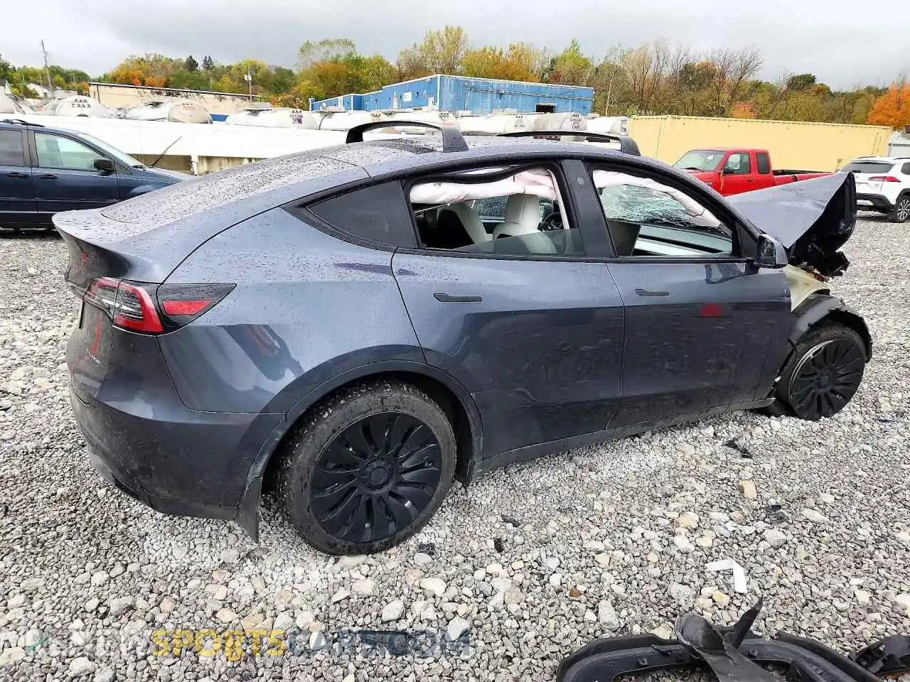 3 Фотография поврежденного автомобиля 5YJYGDEE2MF302357 TESLA MODEL Y 2021