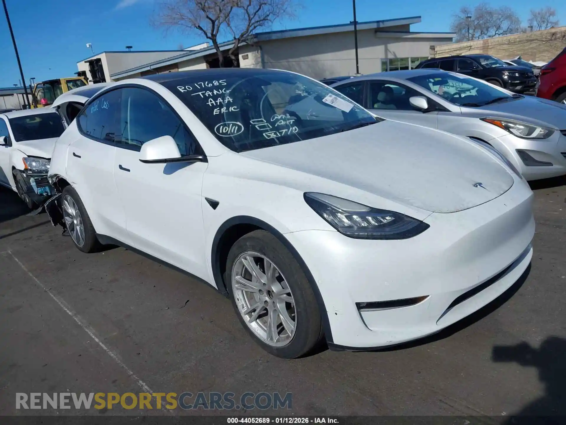 1 Photograph of a damaged car 5YJYGDEE2MF306389 TESLA MODEL Y 2021