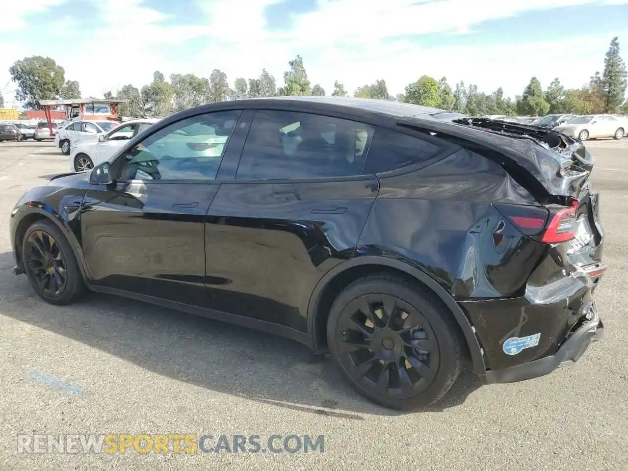 2 Photograph of a damaged car 5YJYGDEE3MF070920 TESLA MODEL Y 2021