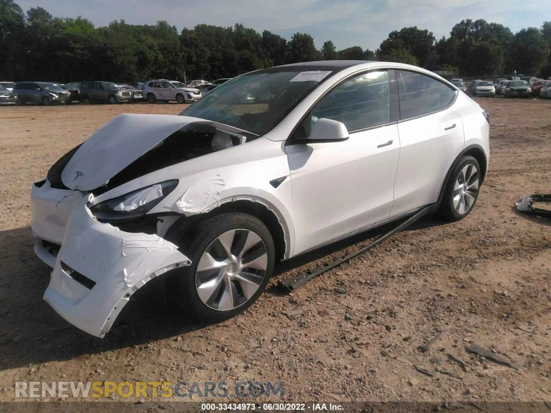 2 Photograph of a damaged car 5YJYGDEE3MF085756 TESLA MODEL Y 2021