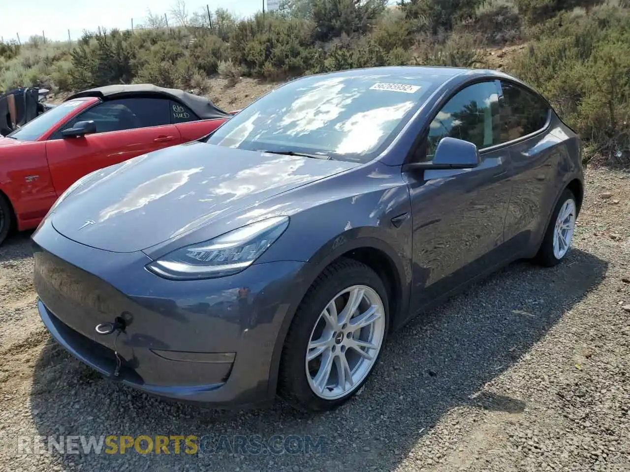 2 Photograph of a damaged car 5YJYGDEE3MF089452 TESLA MODEL Y 2021