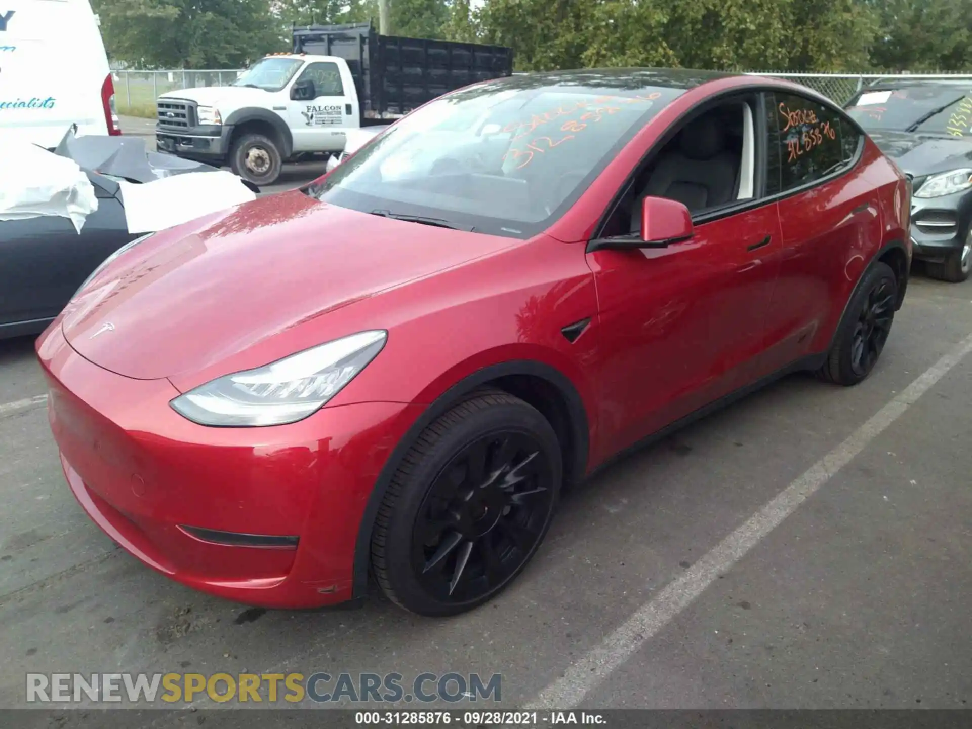 2 Photograph of a damaged car 5YJYGDEE3MF089788 TESLA MODEL Y 2021