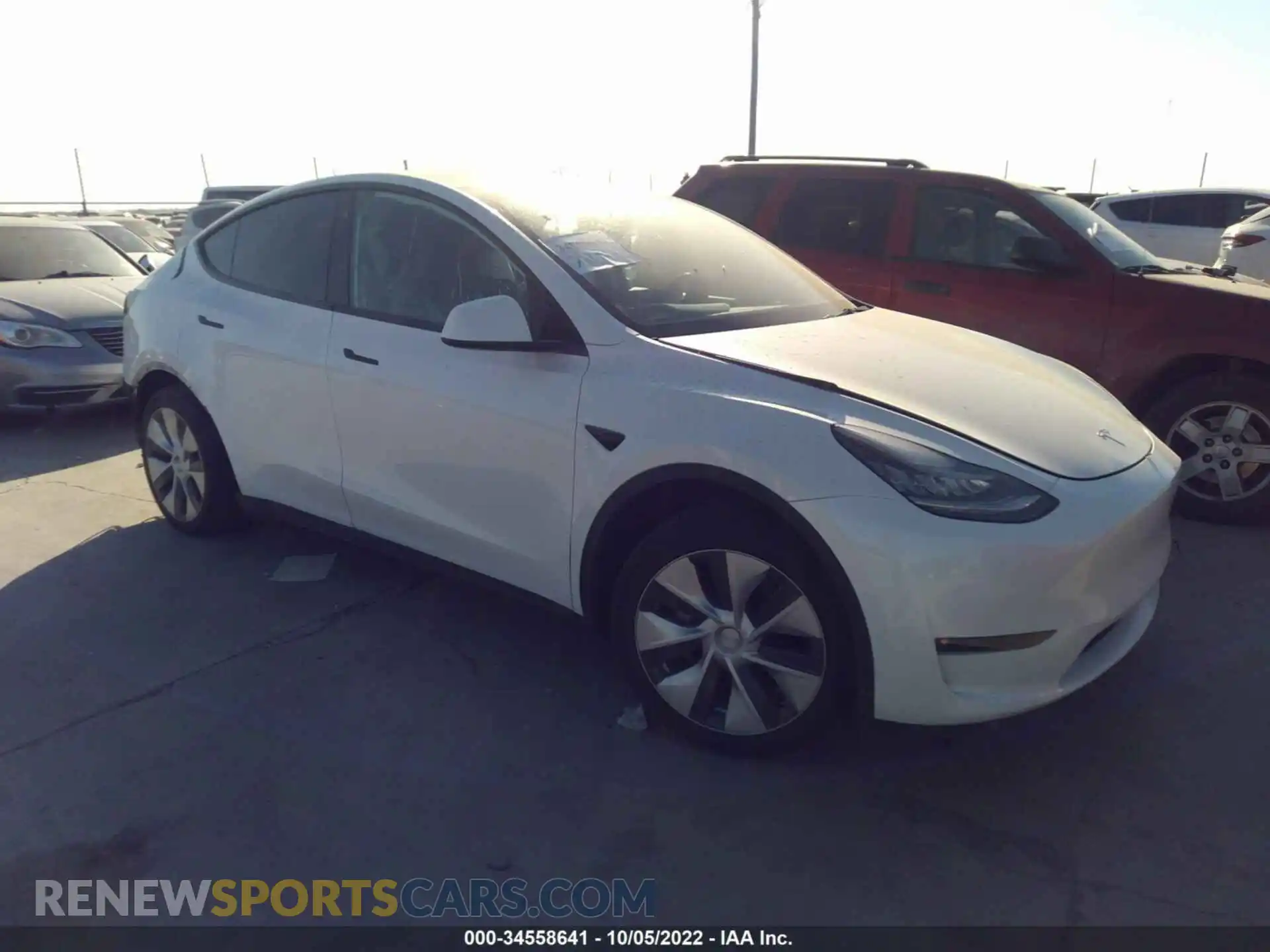 1 Photograph of a damaged car 5YJYGDEE3MF114155 TESLA MODEL Y 2021