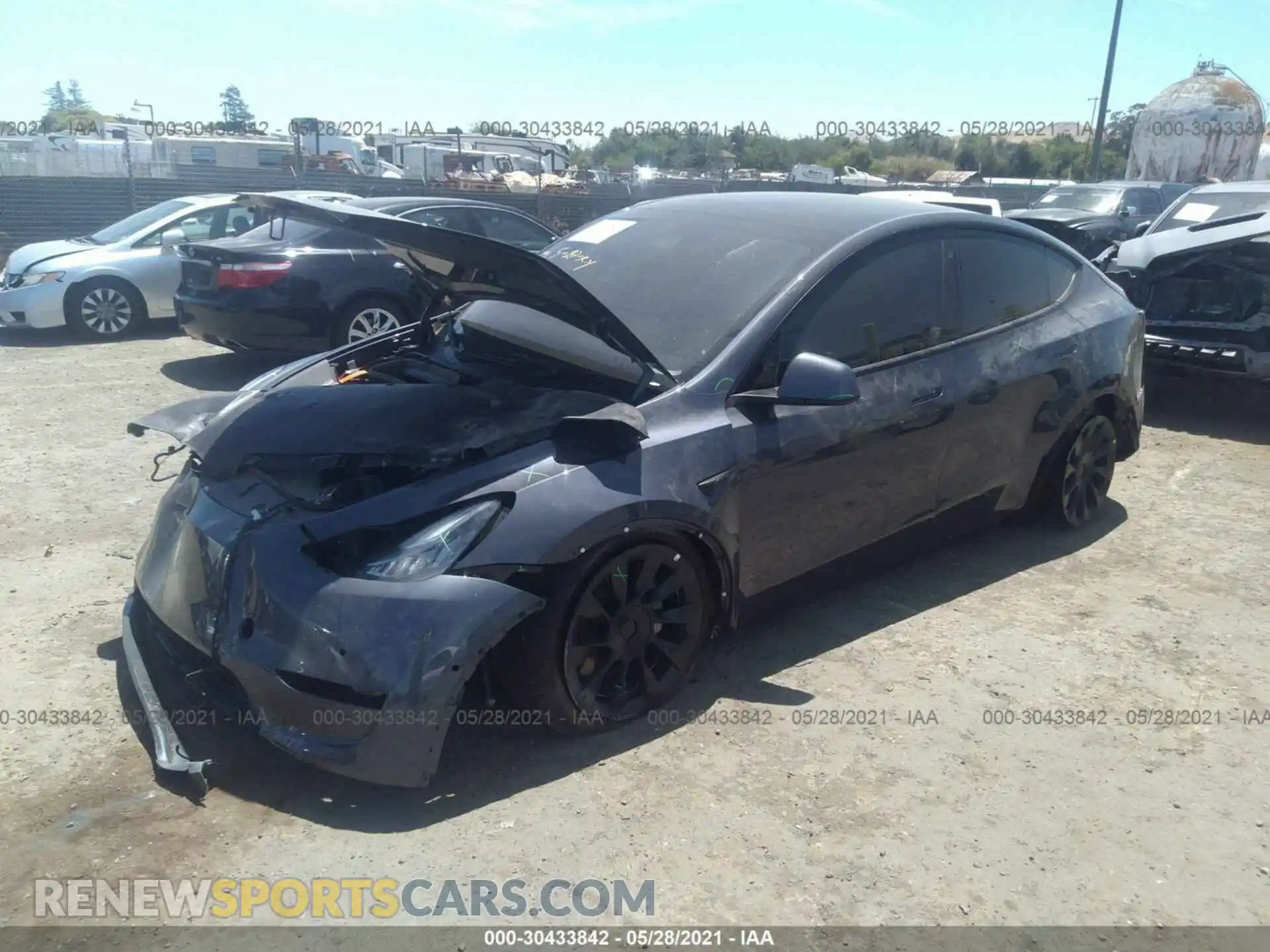 2 Photograph of a damaged car 5YJYGDEE3MF139069 TESLA MODEL Y 2021