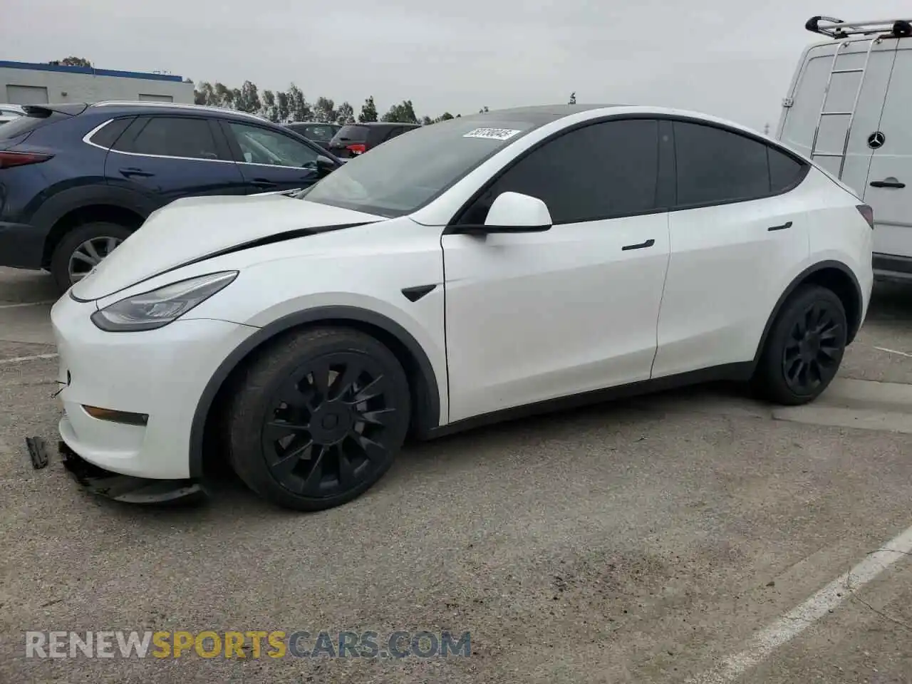 1 Photograph of a damaged car 5YJYGDEE3MF214823 TESLA MODEL Y 2021
