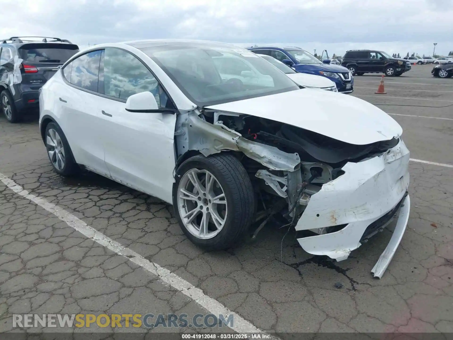1 Photograph of a damaged car 5YJYGDEE3MF214952 TESLA MODEL Y 2021