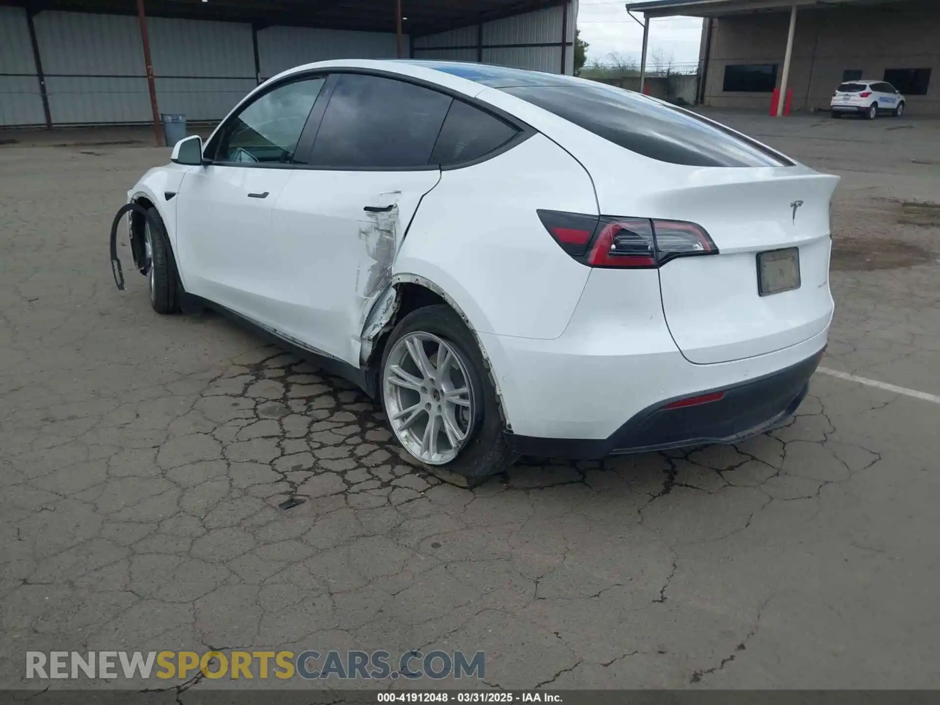 3 Photograph of a damaged car 5YJYGDEE3MF214952 TESLA MODEL Y 2021