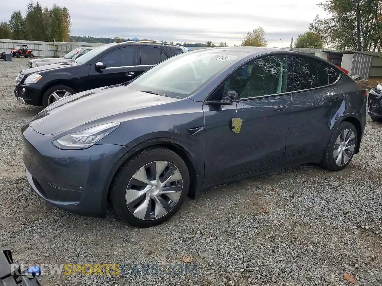 1 Photograph of a damaged car 5YJYGDEE3MF241343 TESLA MODEL Y 2021