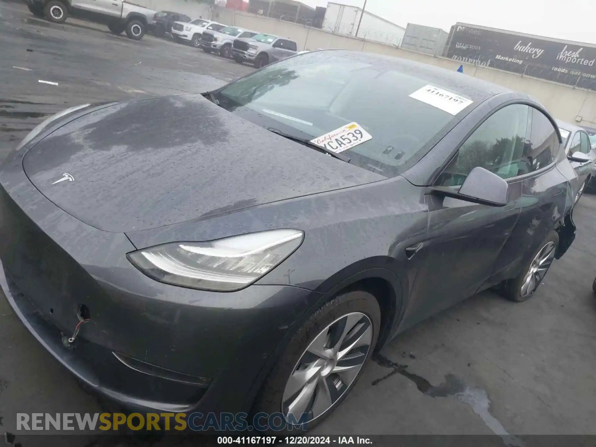 2 Photograph of a damaged car 5YJYGDEE3MF258160 TESLA MODEL Y 2021