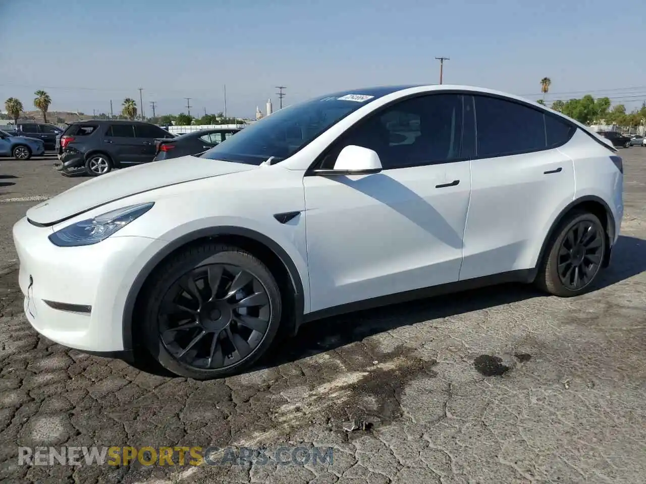 1 Photograph of a damaged car 5YJYGDEE3MF276609 TESLA MODEL Y 2021