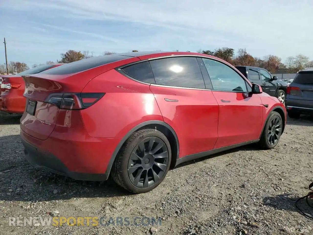3 Photograph of a damaged car 5YJYGDEE3MF278828 TESLA MODEL Y 2021