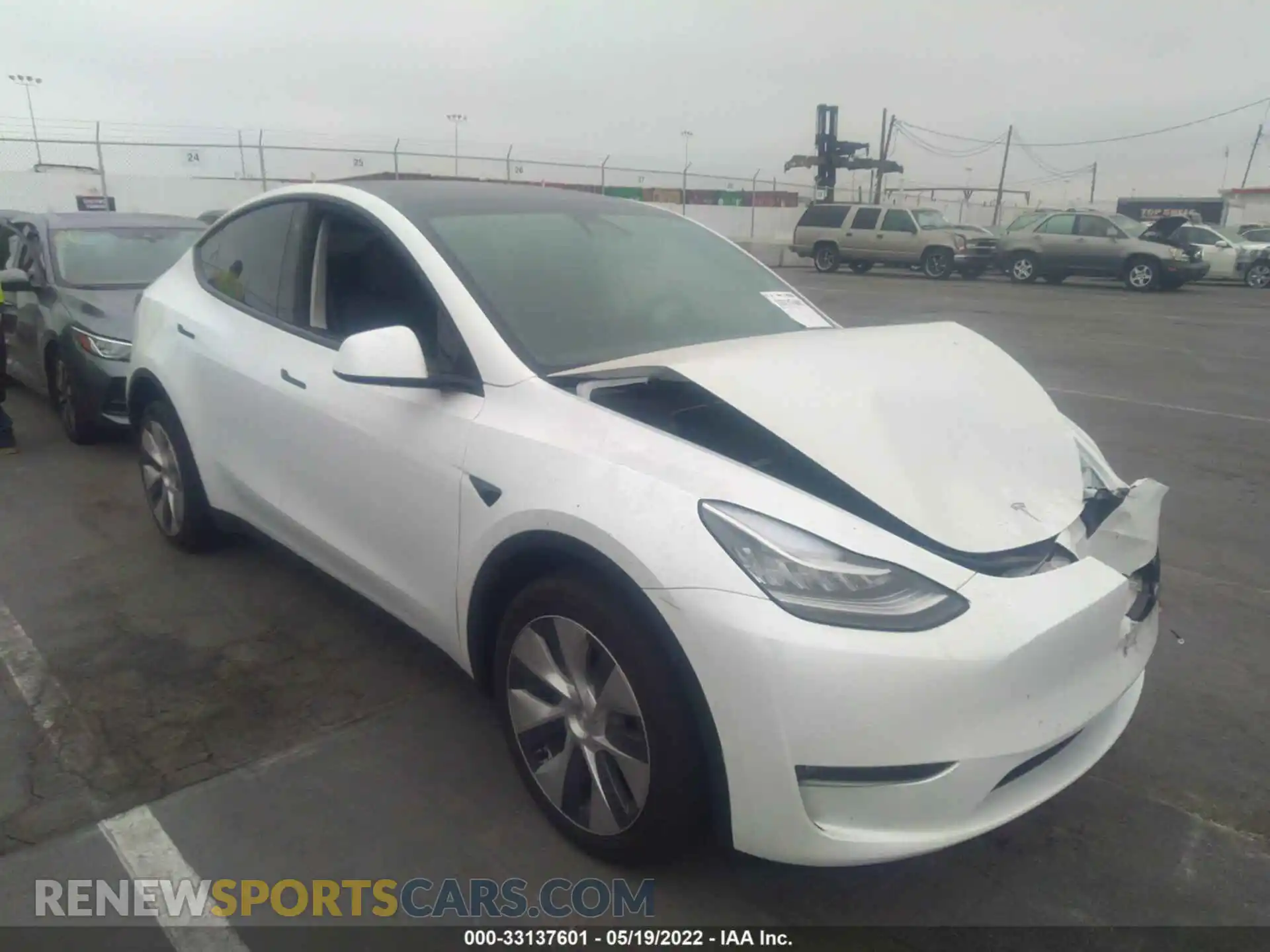 1 Photograph of a damaged car 5YJYGDEE3MF282491 TESLA MODEL Y 2021