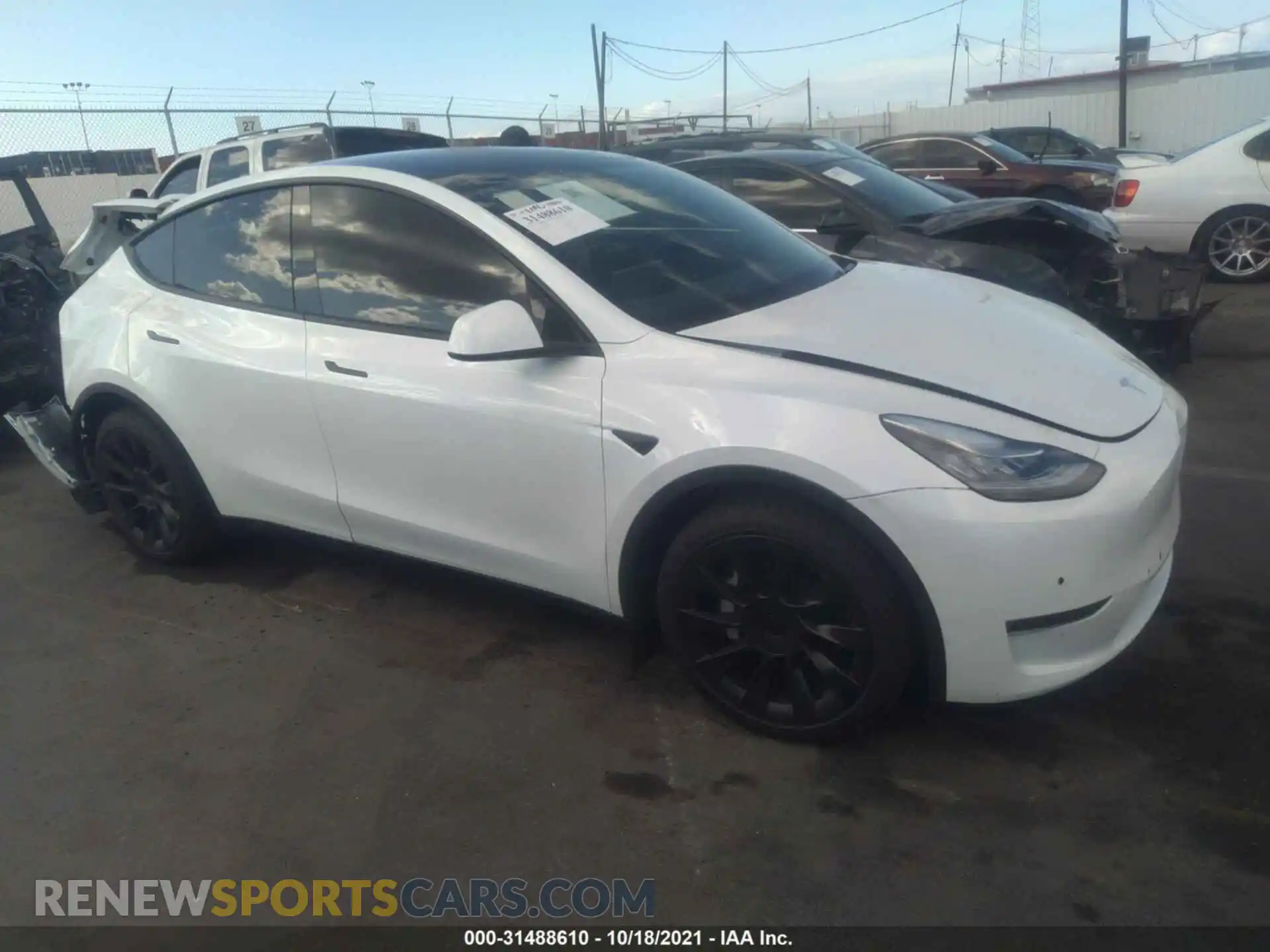 1 Photograph of a damaged car 5YJYGDEE4MF061966 TESLA MODEL Y 2021