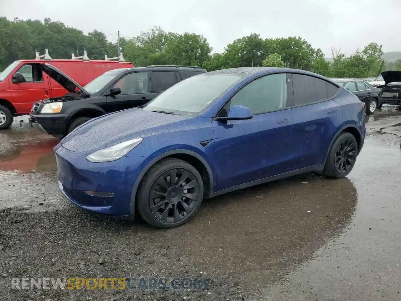 1 Photograph of a damaged car 5YJYGDEE4MF074149 TESLA MODEL Y 2021