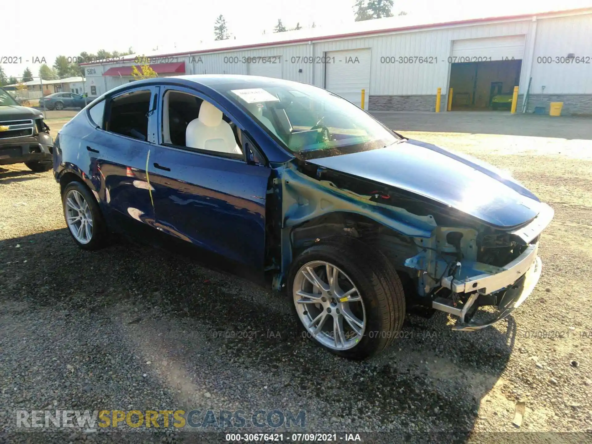 1 Photograph of a damaged car 5YJYGDEE4MF074829 TESLA MODEL Y 2021