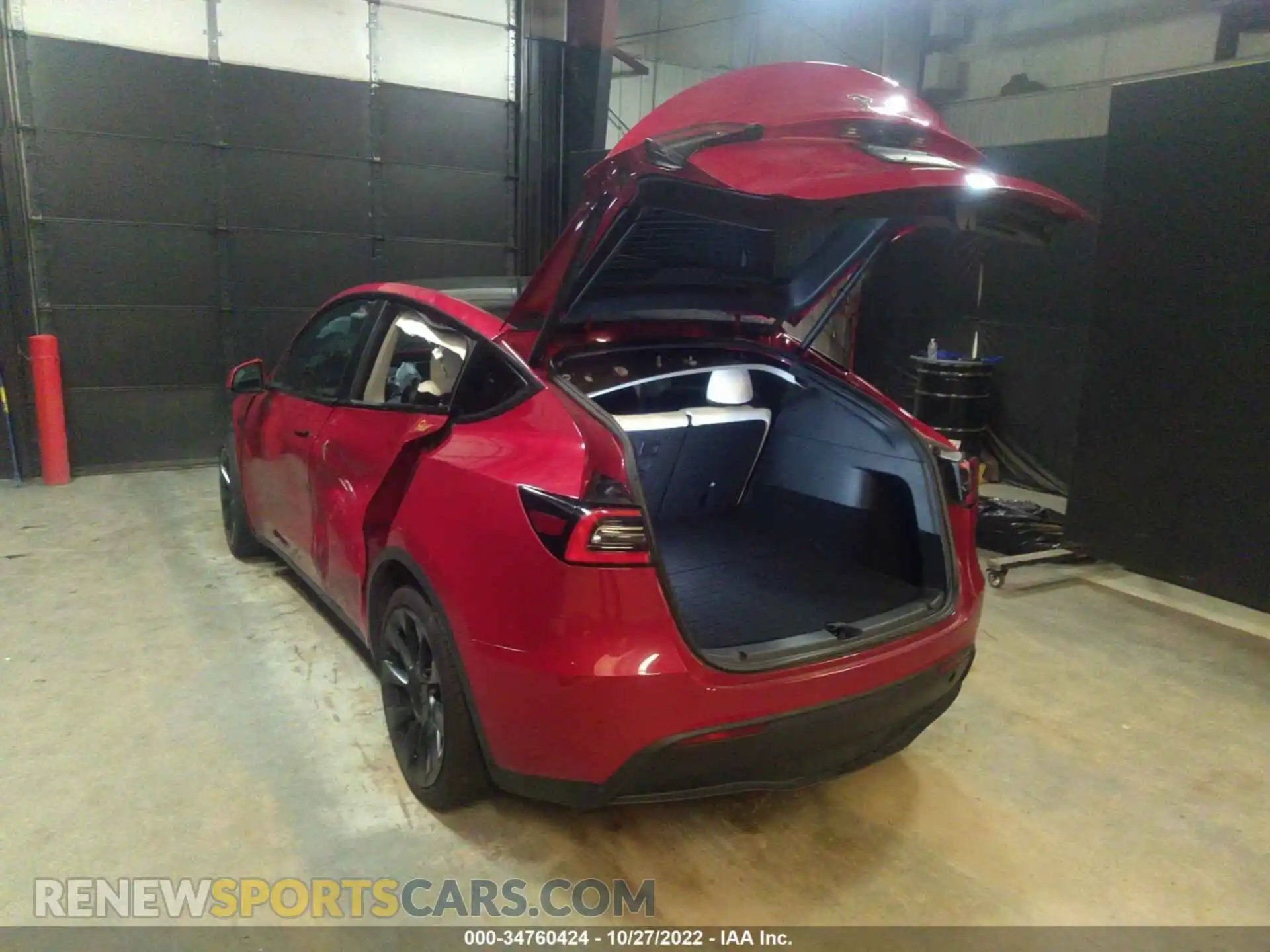 3 Photograph of a damaged car 5YJYGDEE4MF075317 TESLA MODEL Y 2021