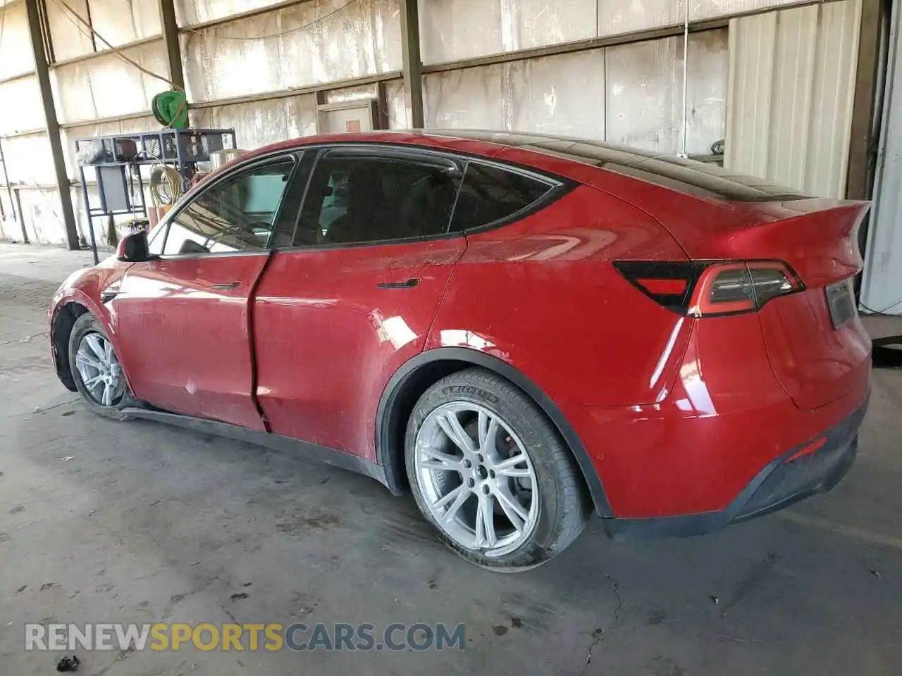2 Photograph of a damaged car 5YJYGDEE4MF075690 TESLA MODEL Y 2021