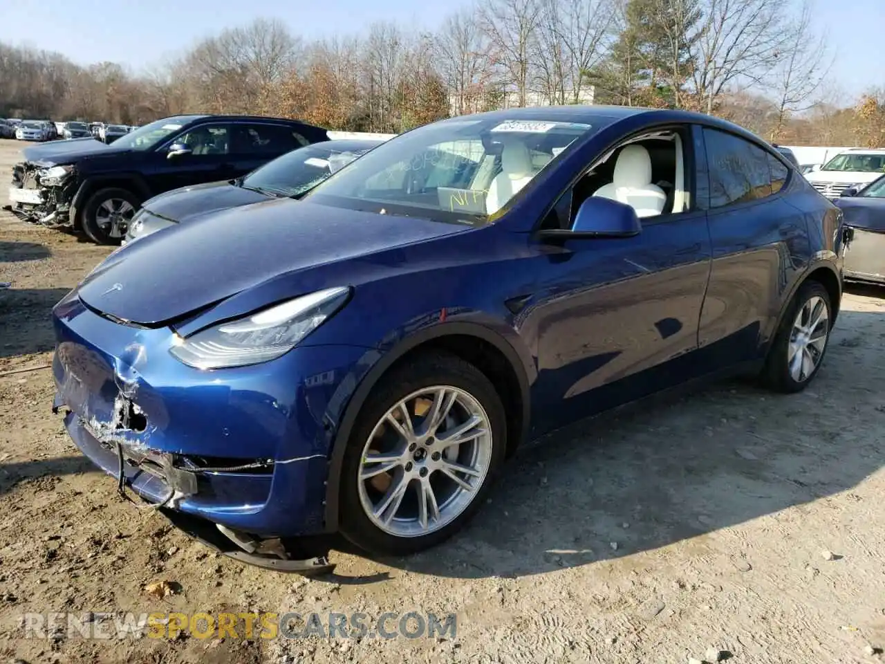 1 Photograph of a damaged car 5YJYGDEE4MF083045 TESLA MODEL Y 2021
