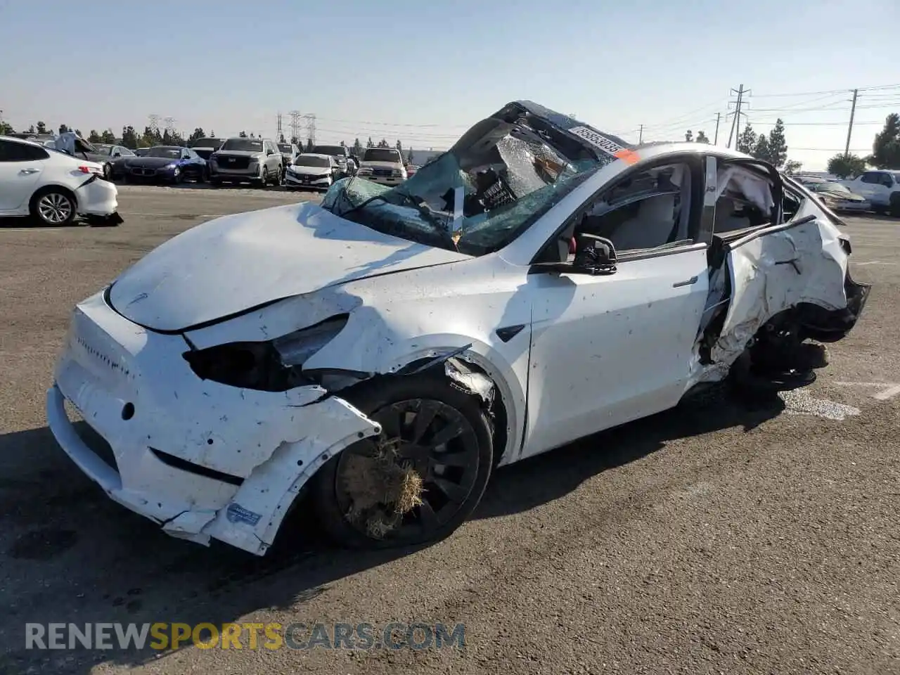 1 Photograph of a damaged car 5YJYGDEE4MF092960 TESLA MODEL Y 2021