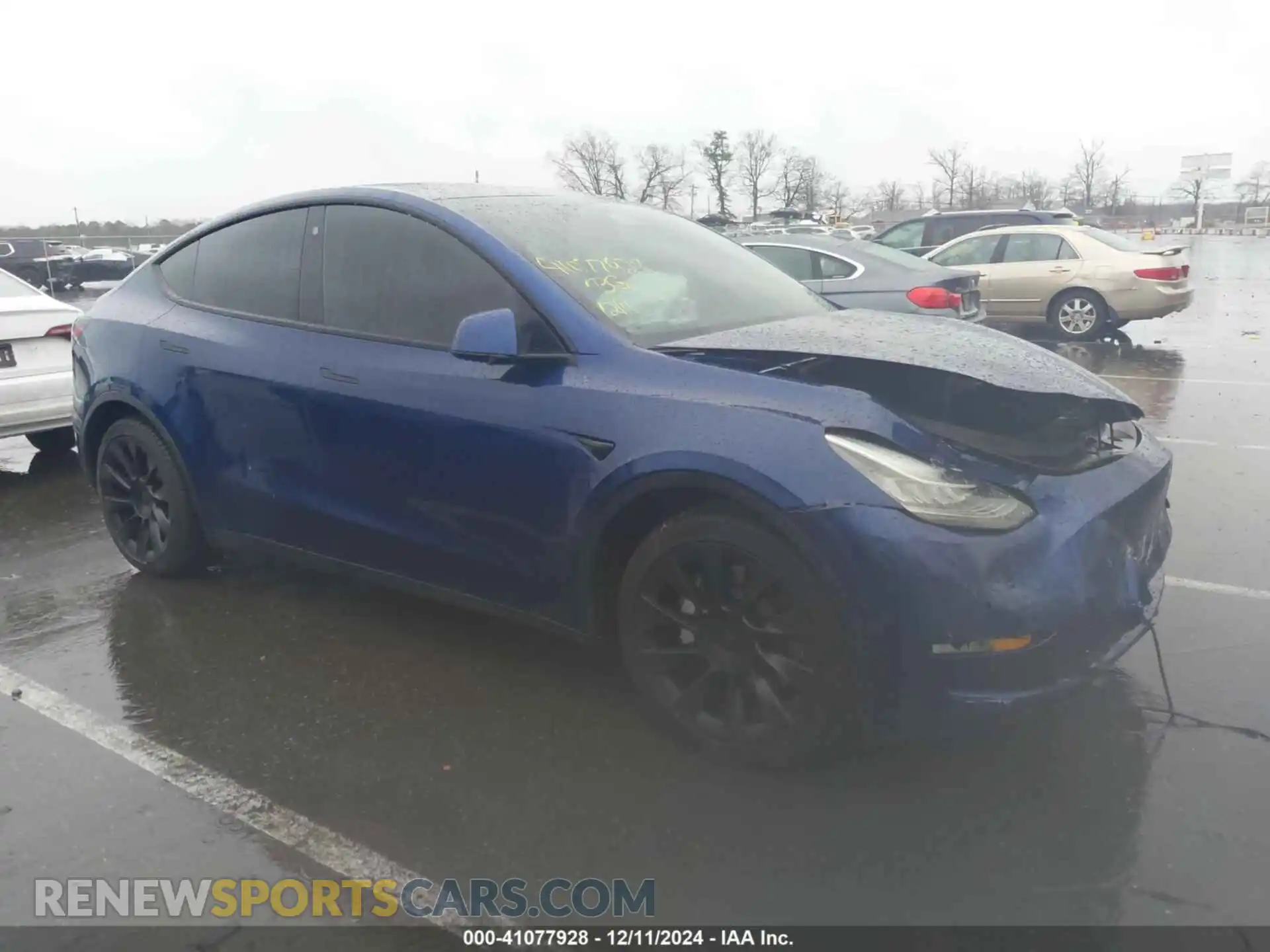 1 Photograph of a damaged car 5YJYGDEE4MF121132 TESLA MODEL Y 2021