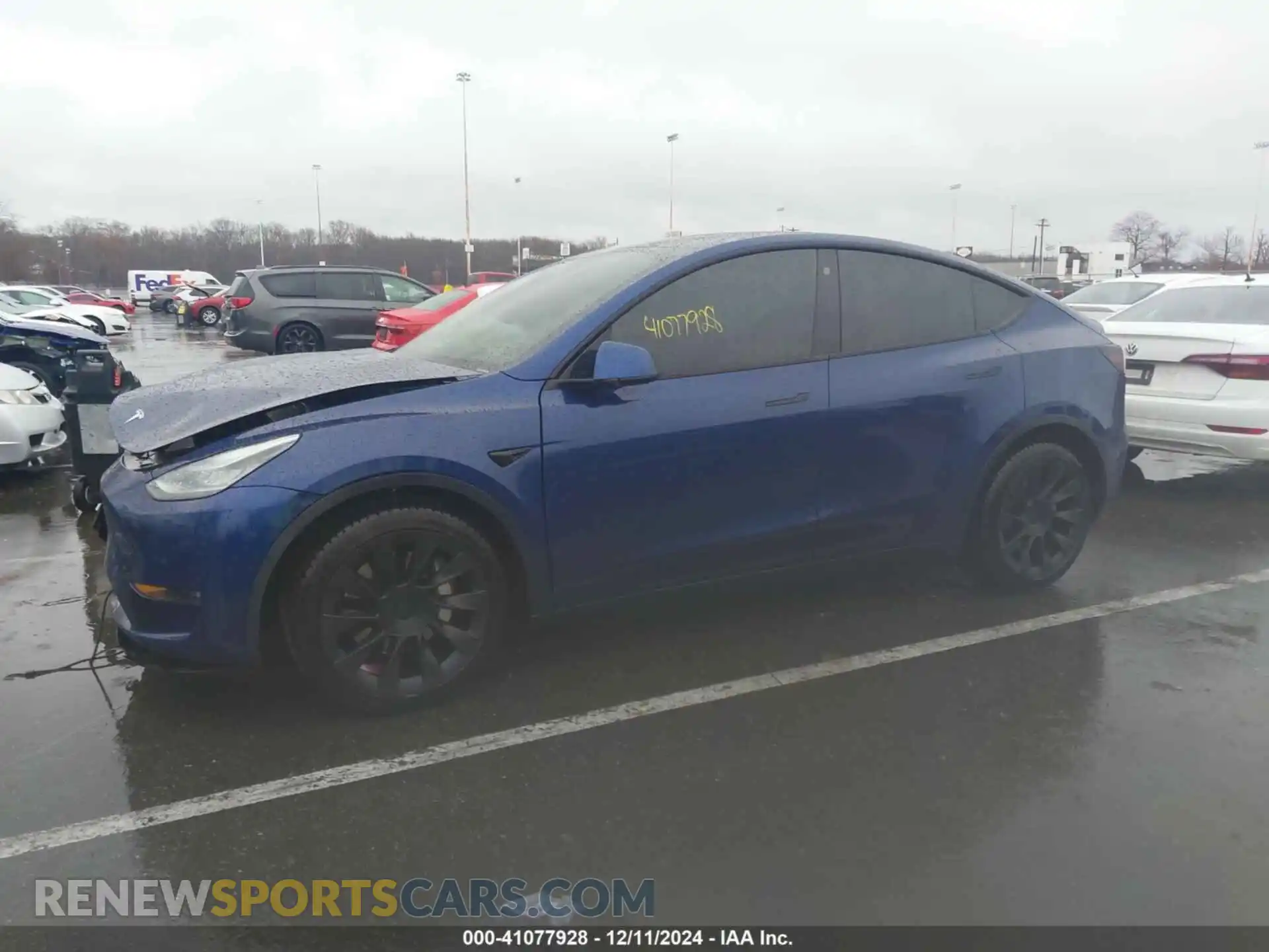 2 Photograph of a damaged car 5YJYGDEE4MF121132 TESLA MODEL Y 2021