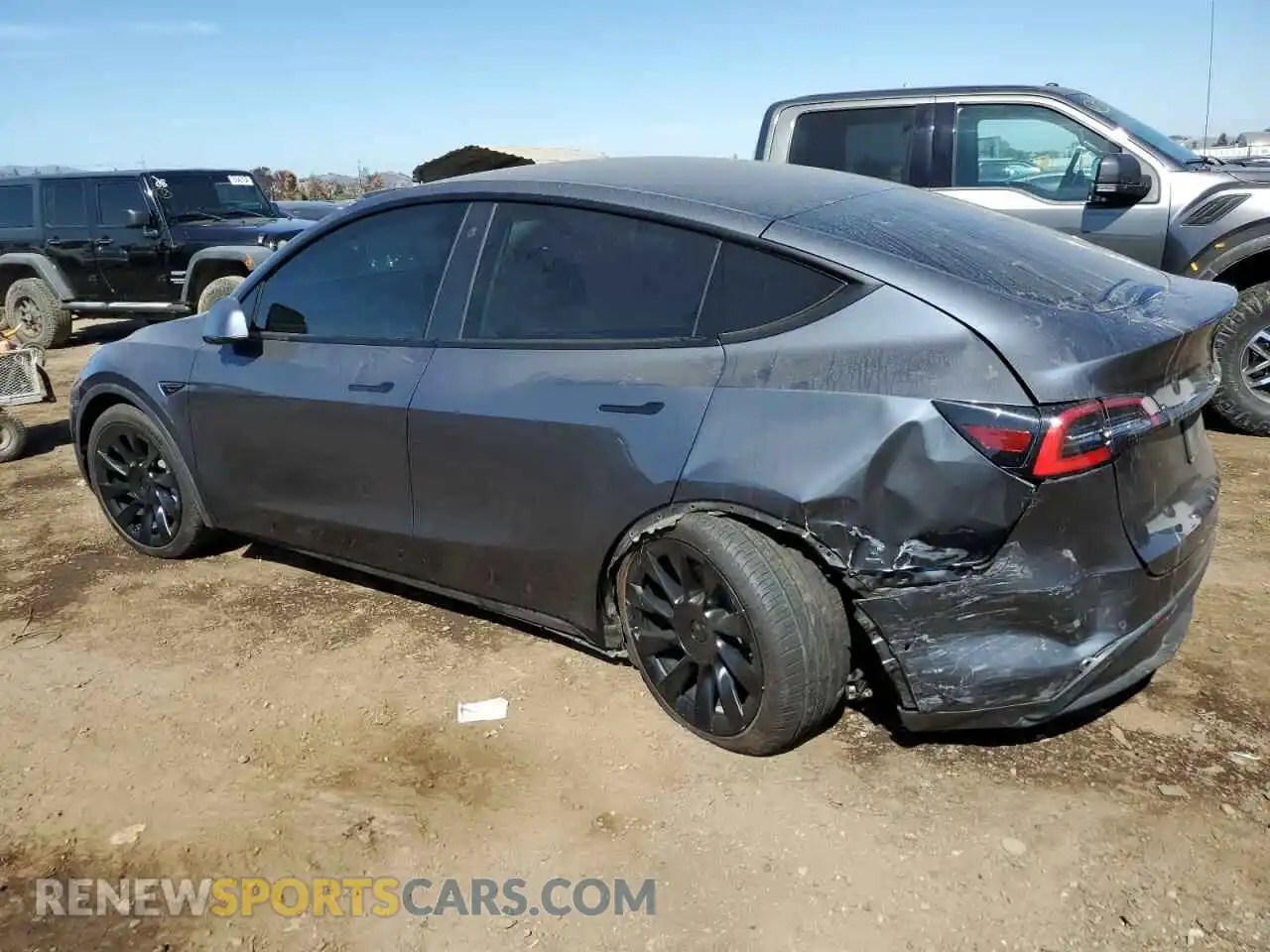2 Photograph of a damaged car 5YJYGDEE4MF140084 TESLA MODEL Y 2021