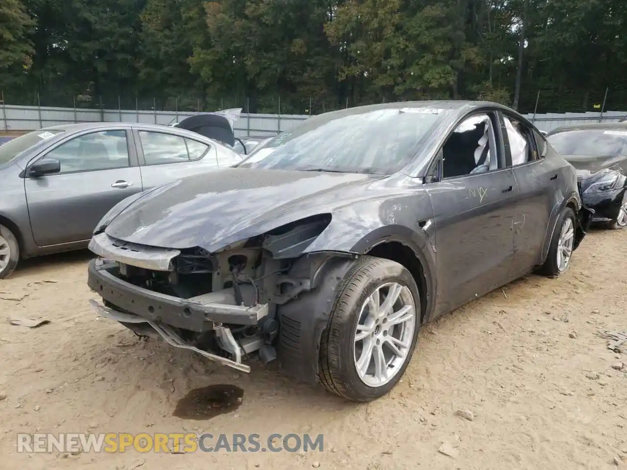 2 Photograph of a damaged car 5YJYGDEE4MF145169 TESLA MODEL Y 2021