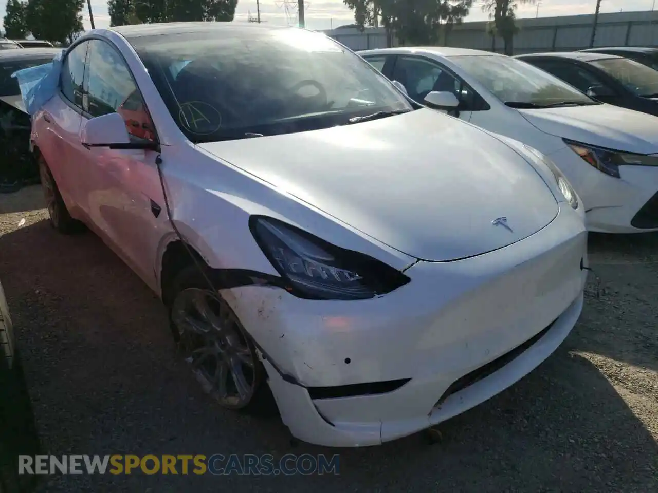1 Photograph of a damaged car 5YJYGDEE4MF145625 TESLA MODEL Y 2021