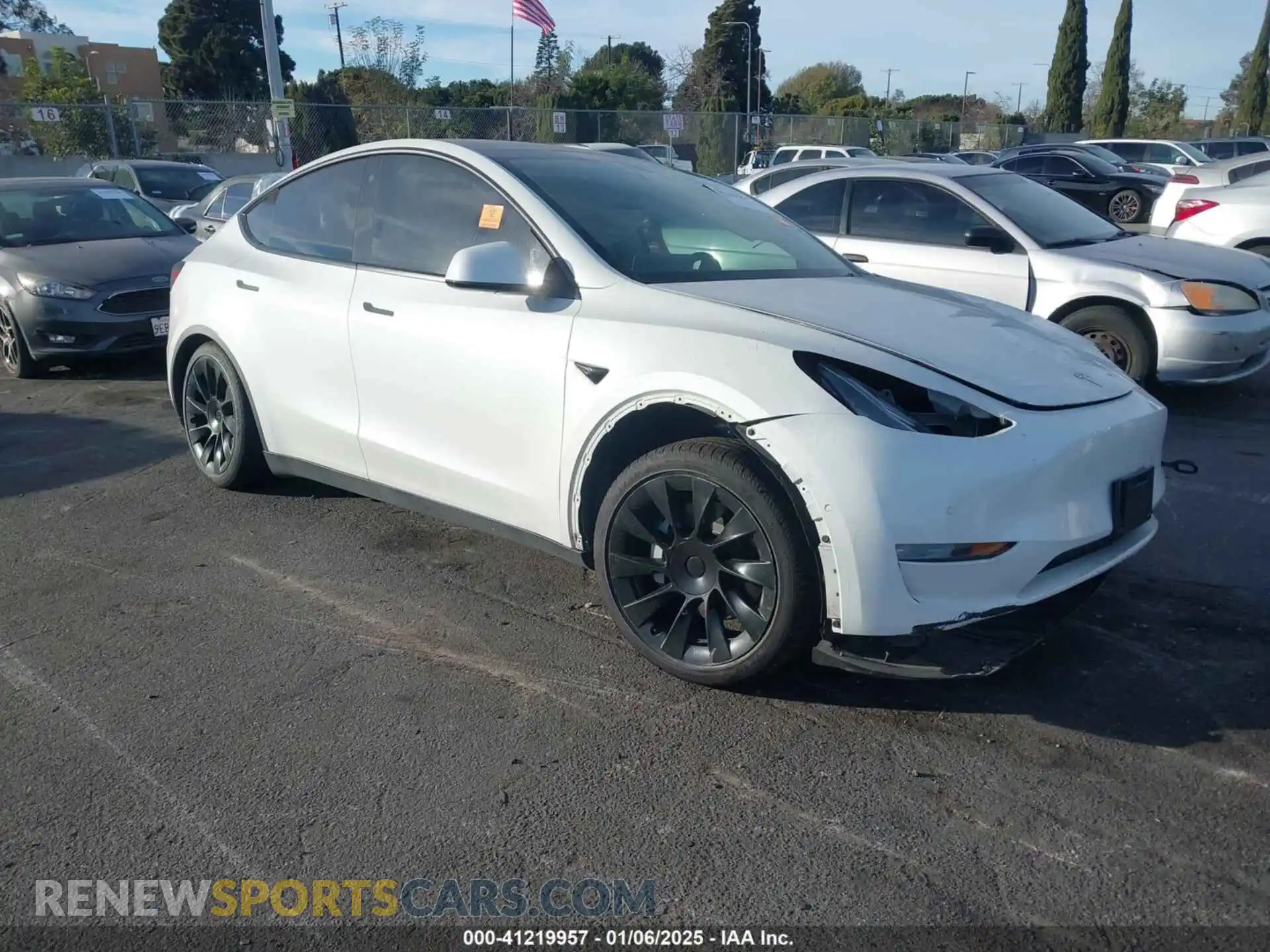 1 fotografías del automóvil dañado 5YJYGDEE4MF151716 TESLA MODEL Y 2021