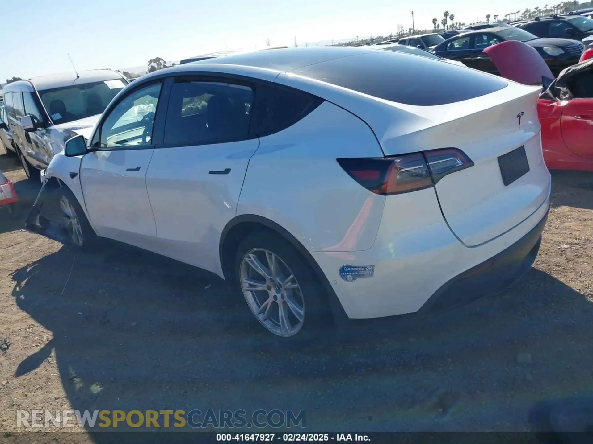 3 Photograph of a damaged car 5YJYGDEE4MF160707 TESLA MODEL Y 2021
