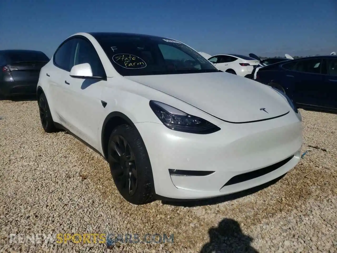 1 Photograph of a damaged car 5YJYGDEE4MF181069 TESLA MODEL Y 2021