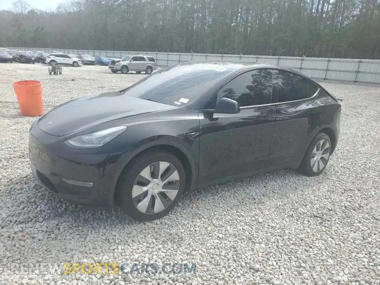 1 Photograph of a damaged car 5YJYGDEE4MF196364 TESLA MODEL Y 2021