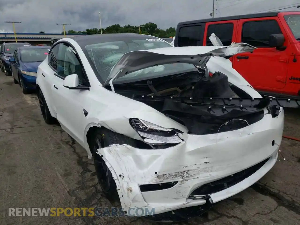 1 Photograph of a damaged car 5YJYGDEE4MF209310 TESLA MODEL Y 2021