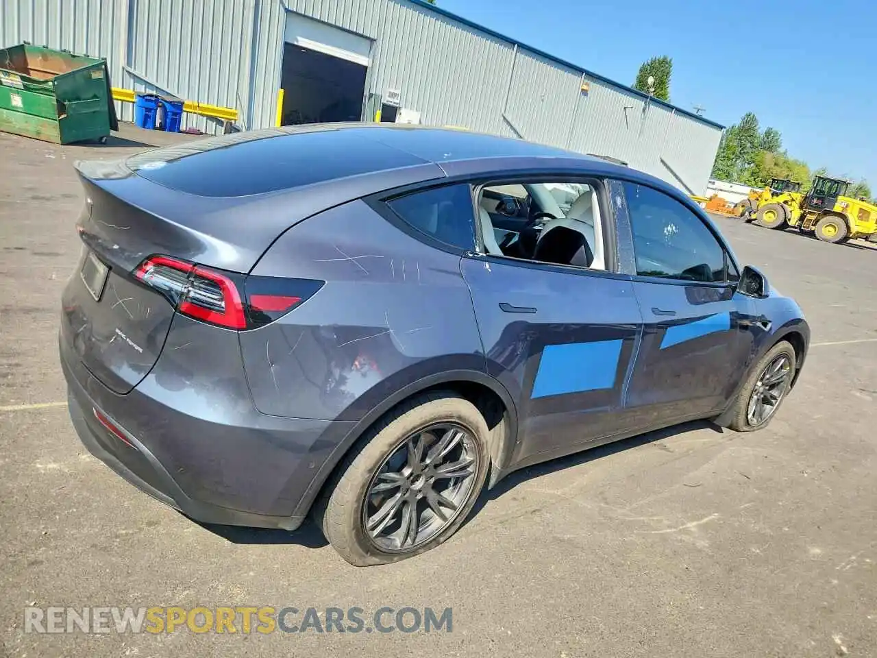 3 Photograph of a damaged car 5YJYGDEE4MF224471 TESLA MODEL Y 2021