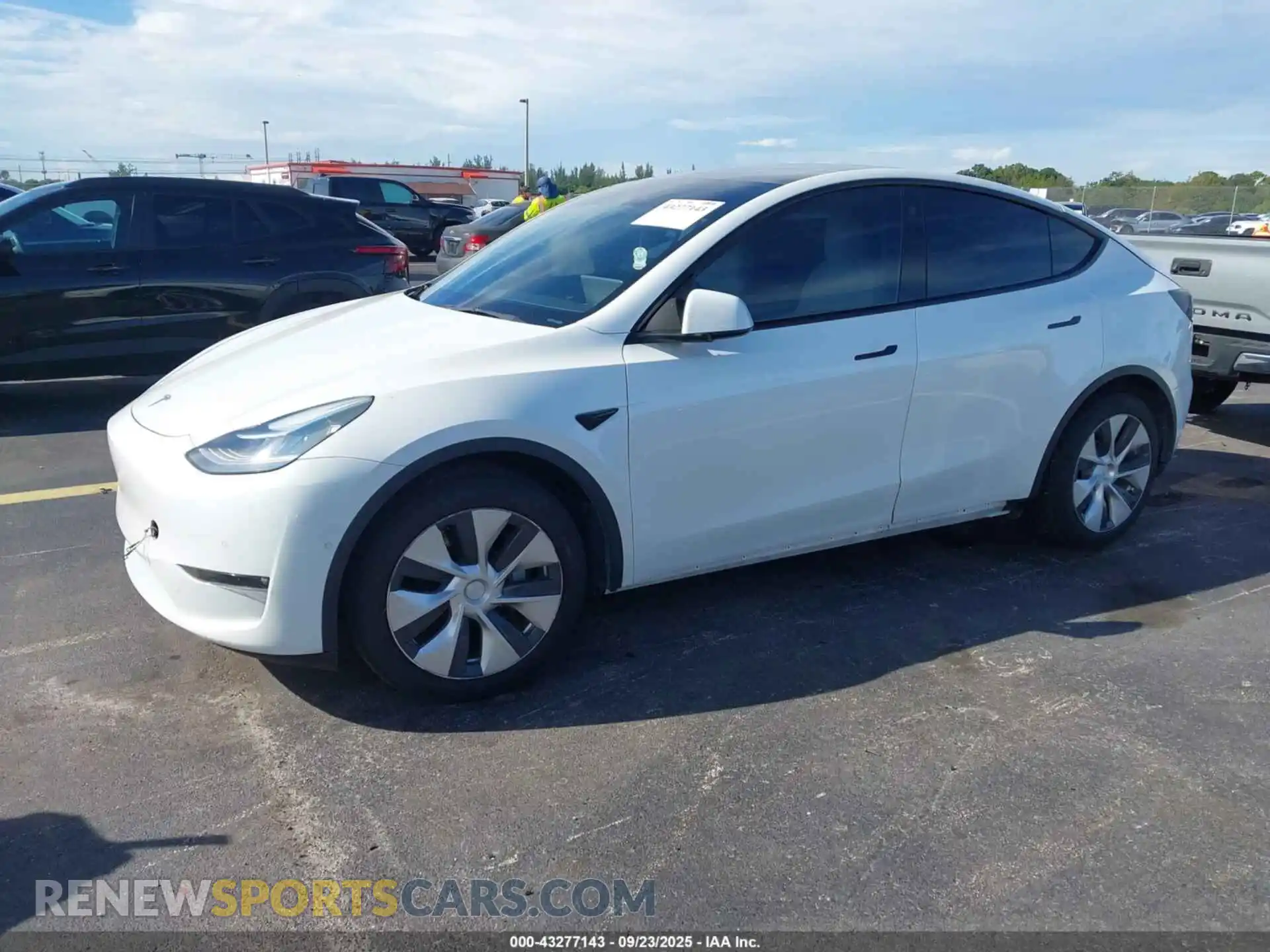 2 Фотография поврежденного автомобиля 5YJYGDEE4MF252819 TESLA MODEL Y 2021