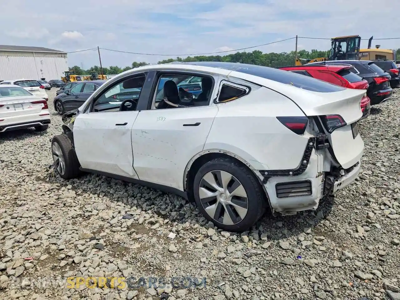 2 Photograph of a damaged car 5YJYGDEE4MF254201 TESLA MODEL Y 2021